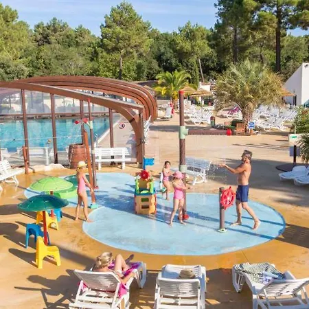 Officiel Siblu La Pignade Parque de Campismo