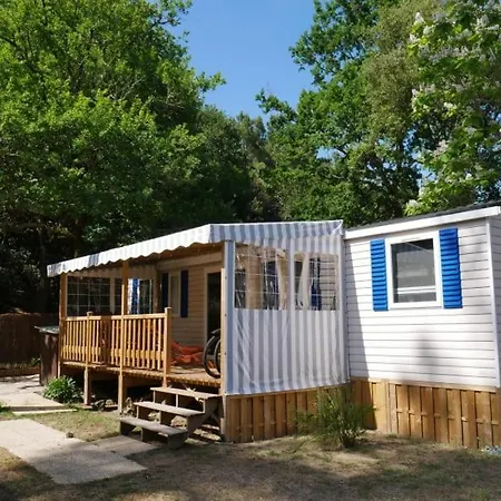 Officiel Siblu La Pignade 캠프장 4*