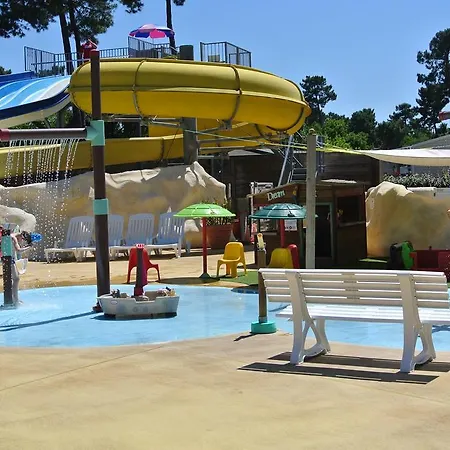 Campsite Officiel Siblu La Pignade 4*