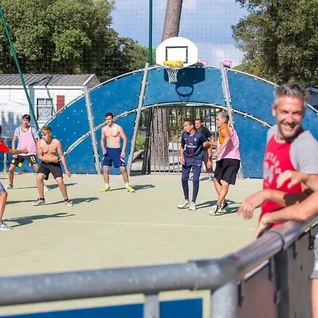 Parque de Campismo Officiel Siblu La Pignade 4*